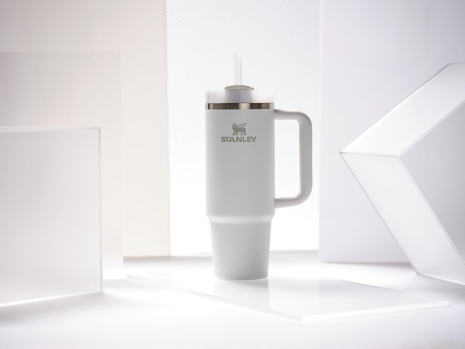 Quencher H2.0 Tumbler with Handle and Straw 30 Oz | Flowstate 3-Position Lid | Cup Holder Compatible for Travel | Insulated Stainless Steel Cup | Bpa-Free | Frost