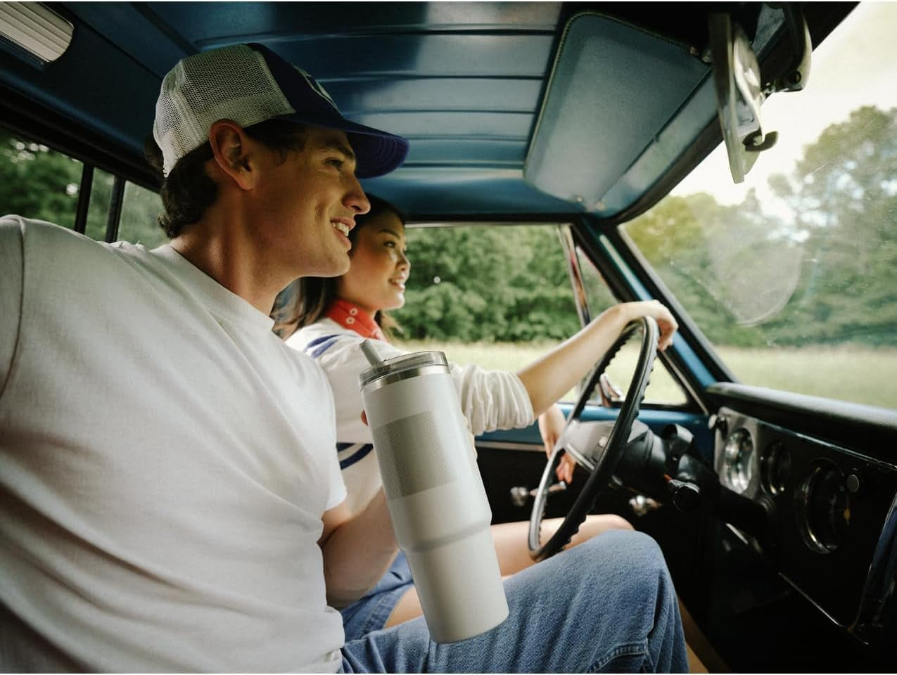 Quencher Protour Flip Straw Tumbler with Leakproof Lid | Built-In Straw & Handle | Cupholder Compatible for Travel | Insulated Stainless Steel Cup | Bpa-Free