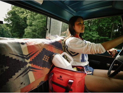 Quencher Protour Flip Straw Tumbler with Leakproof Lid | Built-In Straw & Handle | Cupholder Compatible for Travel | Insulated Stainless Steel Cup | Bpa-Free